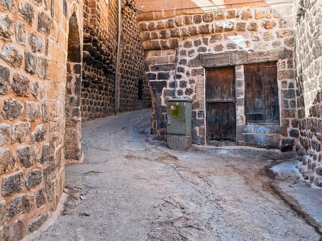 Mardin Midyat Diyarbakır Gezisi 2 Gece 3 Gün