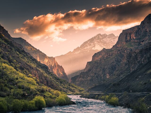Hakkari Yüksekova Çukurca  Gezisi 3 Gece 4 Gün