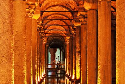 Gece Gece Yerebatan Sarnıcı ve Bizans Tarihi Gezisi