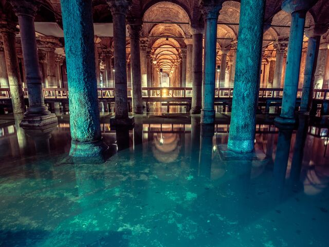 Gece Gece Yerebatan Sarnıcı ve Bizans Tarihi Gezisi